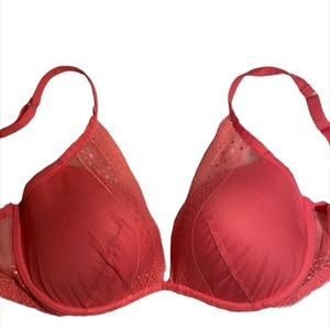 Victoria’s Secret plunge fully lined pink plunge bra 34DDD